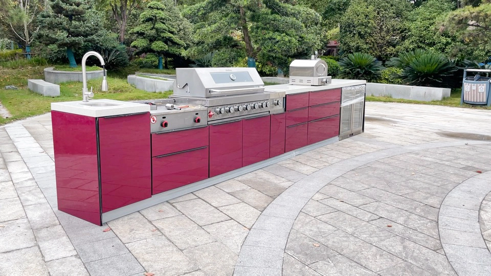Outdoor Kitchen, Specs ordered with Manufacturer
